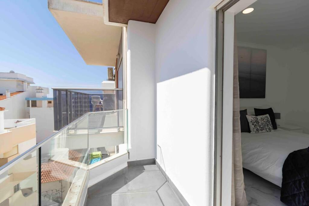 Modern Apartment Beach View Armação de Pêra Екстериор снимка