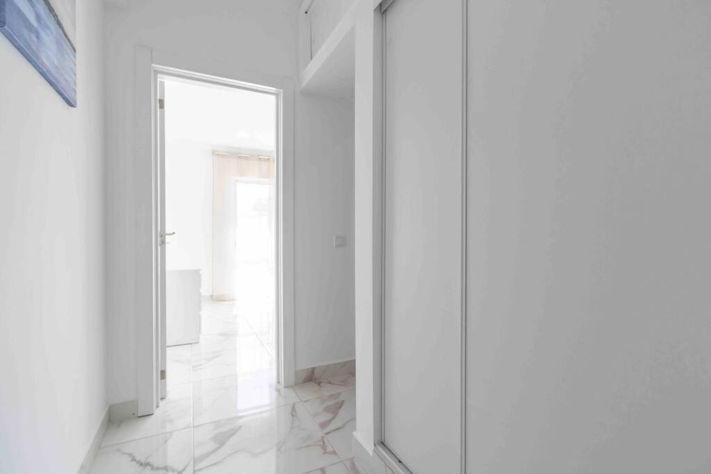 Modern Apartment Beach View Armação de Pêra Екстериор снимка